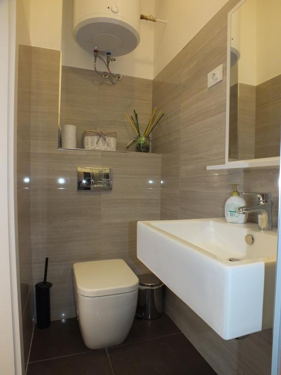 Apartman Draguc พูลา ภายนอก รูปภาพ