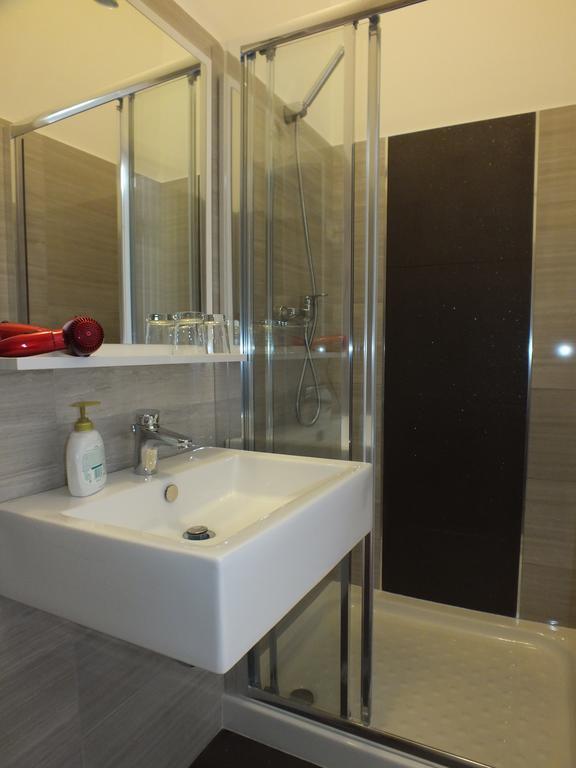 Apartman Draguc พูลา ภายนอก รูปภาพ
